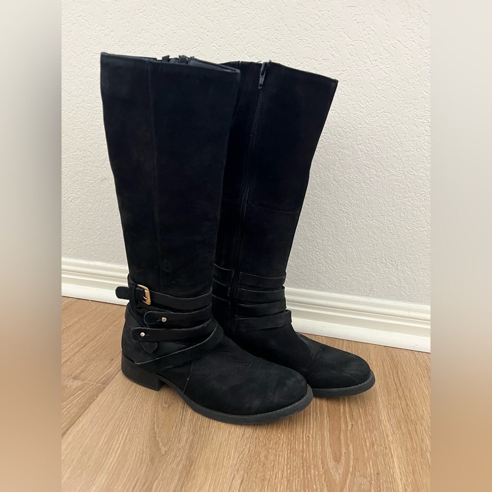 Steve Madden Albany black knee high boots, size 8, suede leather